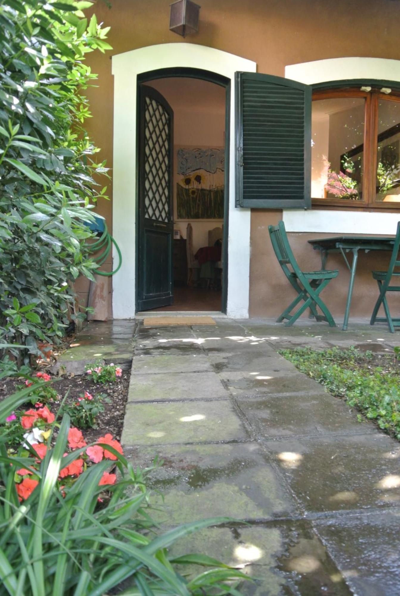 Garden Palatino