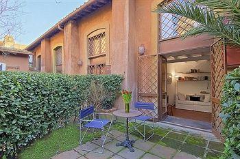 Garden Palatino * Rom